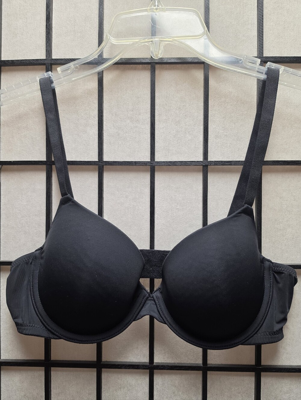 🖤 Auden 36B T Shirt Style Wired Bra